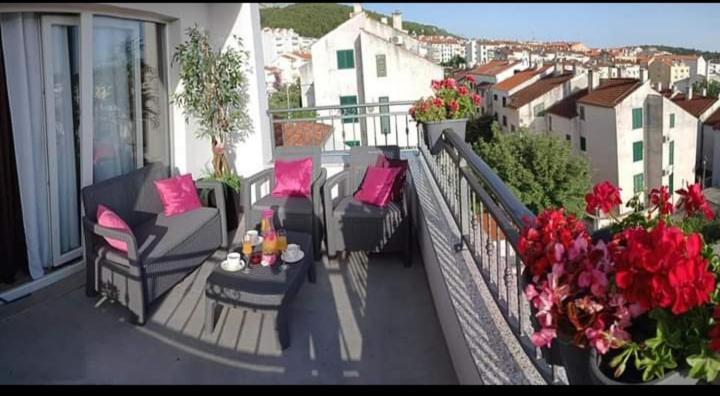 Apartamento Apartman Paula Makarska Exterior foto