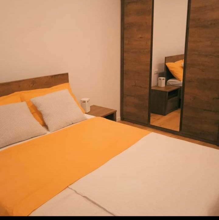 Apartamento Apartman Paula Makarska Exterior foto